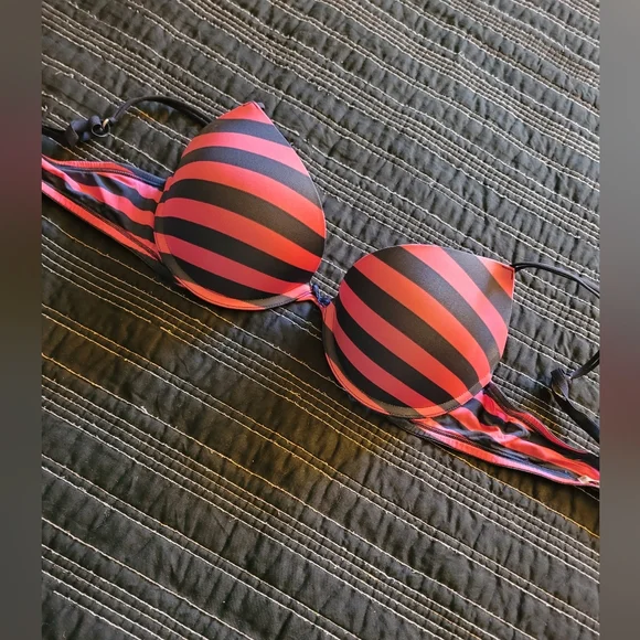 GILLY HICKS PUSH EM UP BRA PINK & NAVY STRIPES - Picture 1 of 3